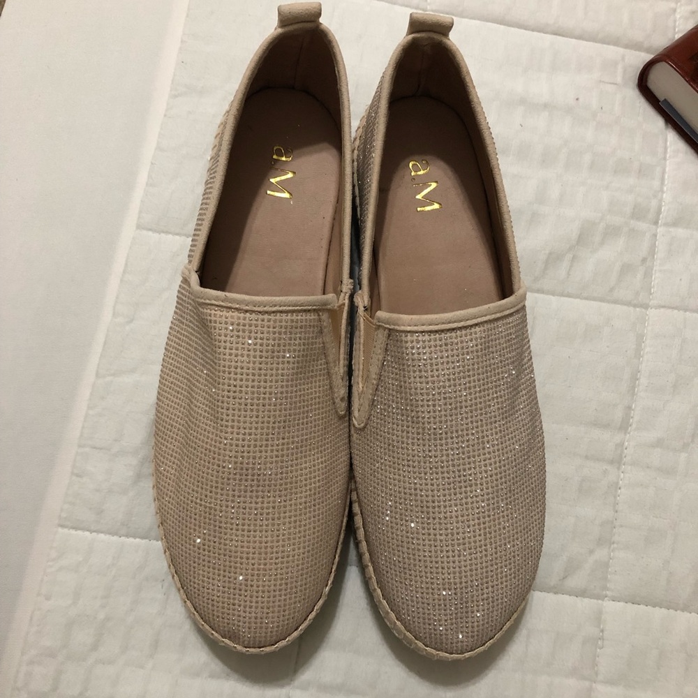Brand new a.m espadrilles women’s shoes size 9